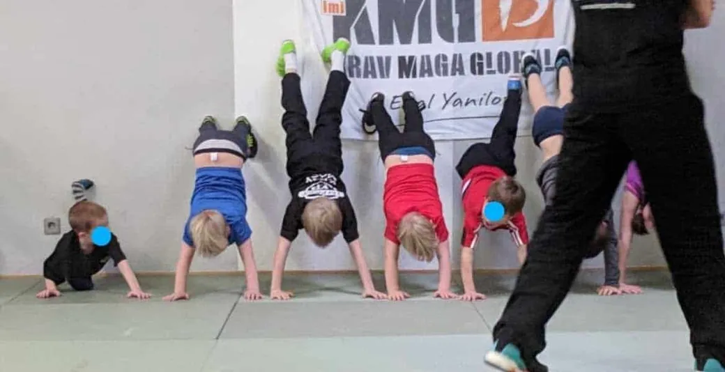 Ilyen egy Krav Kids edzés (6–10 éves korosztály)
